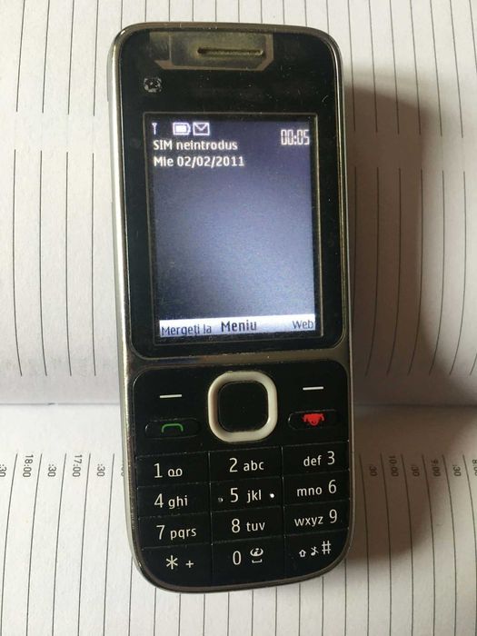 Nokia C2 telefon in orice retea