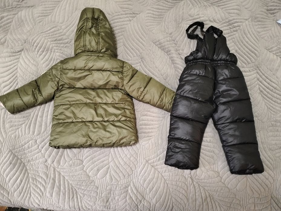 Продам детскую куртку