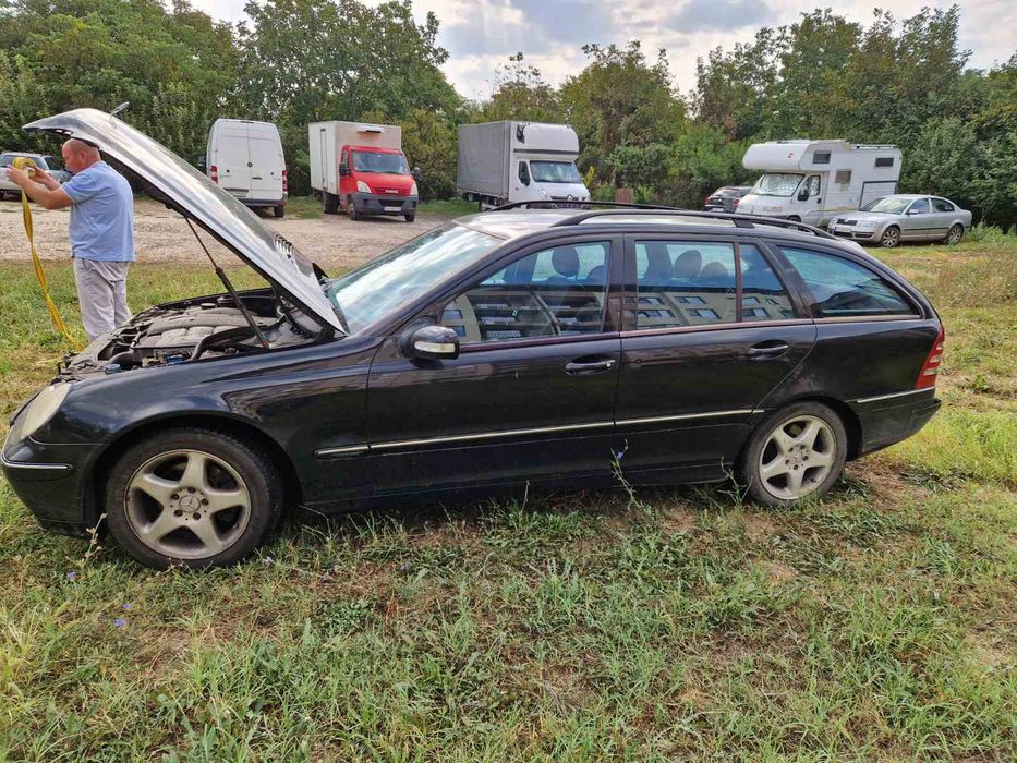 Мерцедес w203 на части