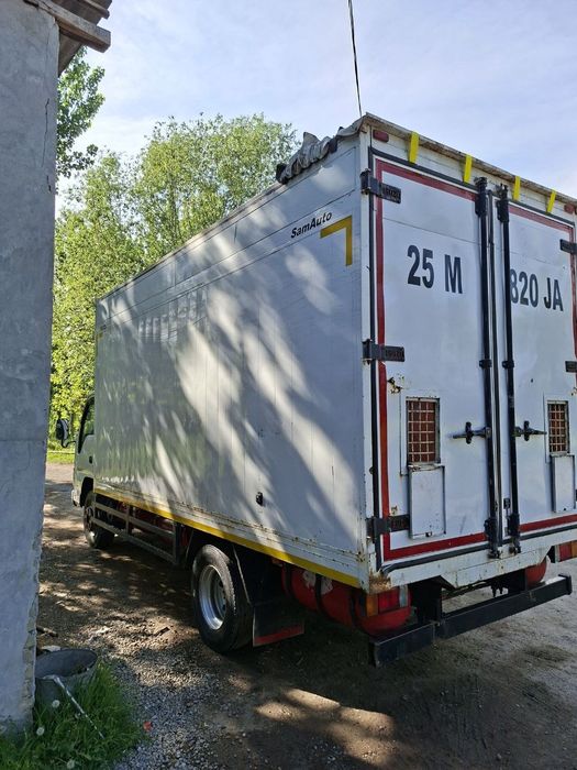 Isuzu 2012 сотилади