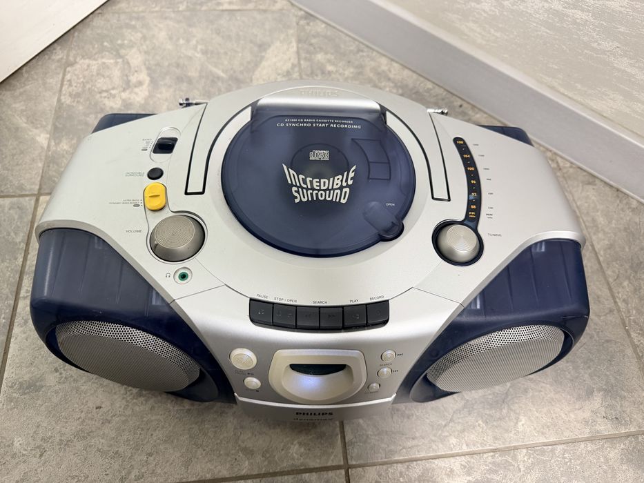 Минисистема Philips AZ2000  AM/FM Radio CD Cassette Player