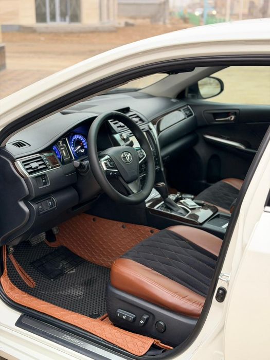 Чехол полик Камри 55ке сатылады