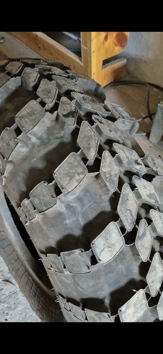 Продам резину БТР К58 К70 подходит на ГА3-66, Садко и др шины покрышки