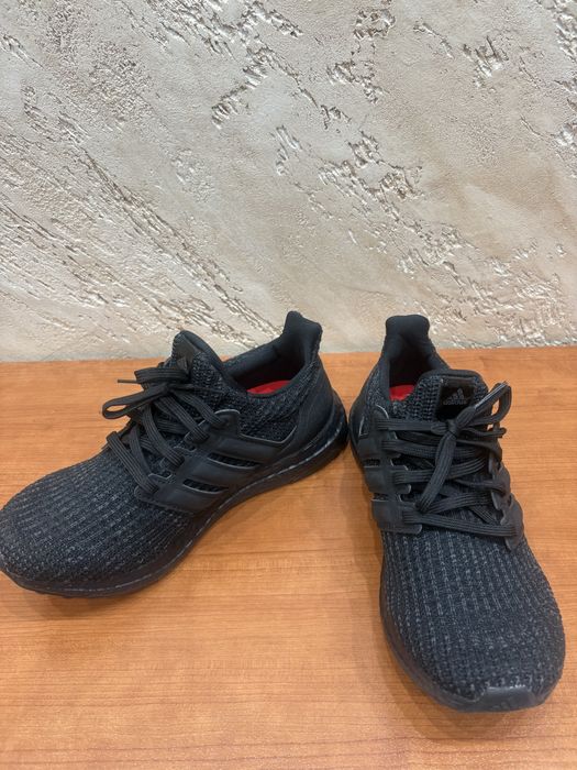 Маратонки Adidas