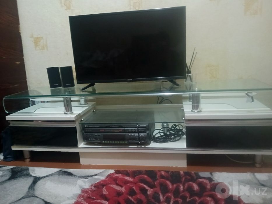 Продам подставку для телевизора.