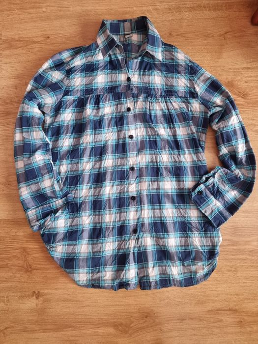 Дамски модели ризи