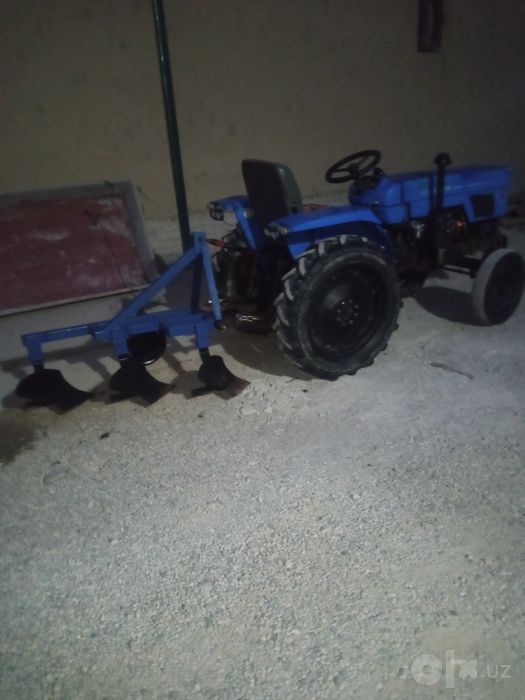 Mini tiraktir fengshou Hitoy 250 sotiladi garantiyasi bor