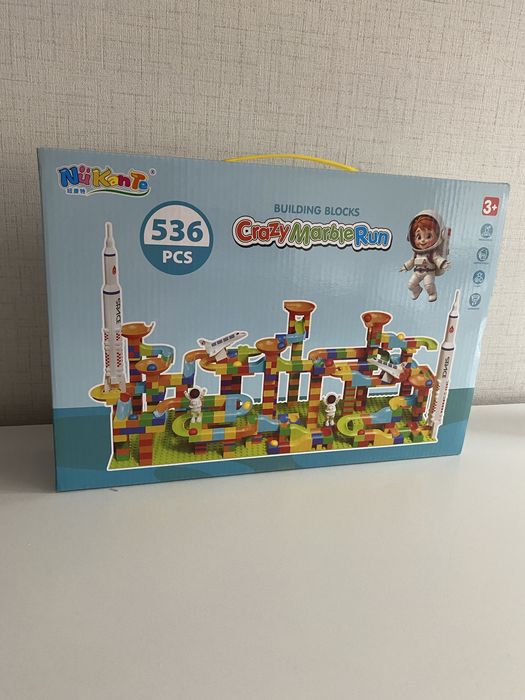 Конструктор Път с топчета - 536 елемента, Космос