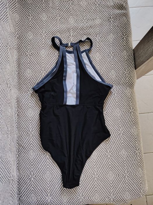 Дамски бански ,цели и половинки