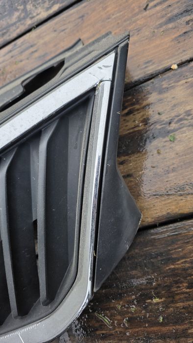 Grila Bara Fata / Radiator Skoda Rapid 2012-2017