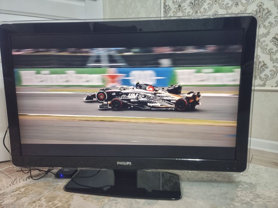 Телевизор Philips 42 дюйма не смарт