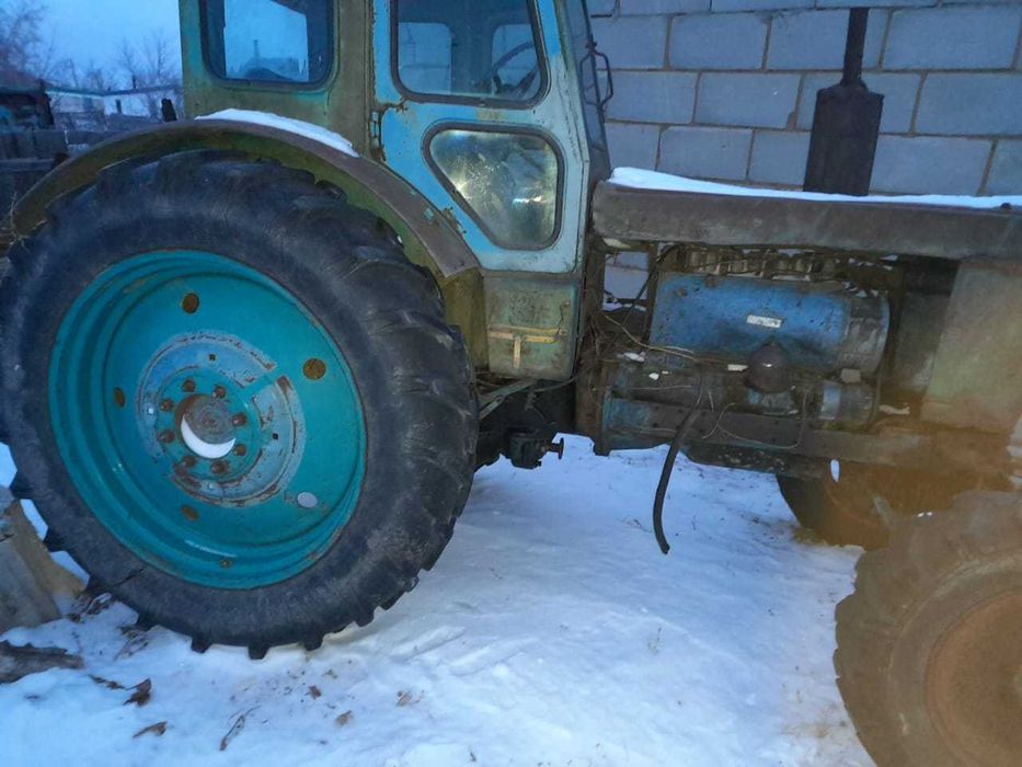 Трактор продам на ходу