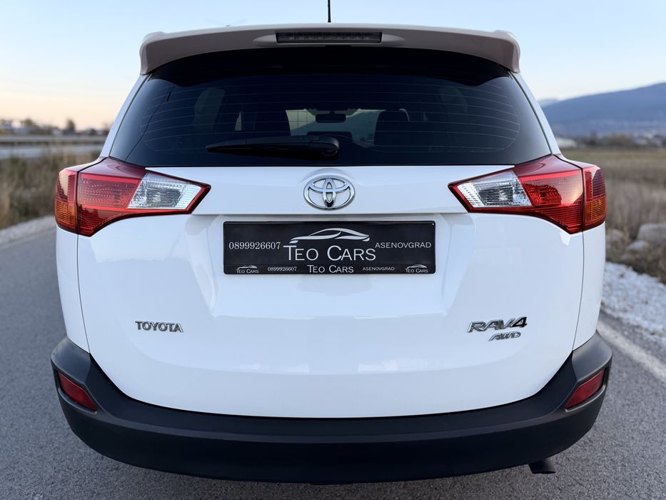 Toyota RAV 4 2.0 D-4D 126к.с 2015г. AWD 4X4