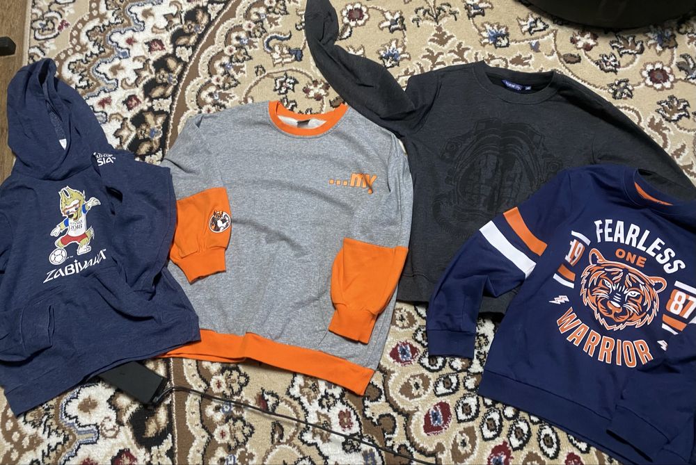 Кофты на мальчика 9-10 лет