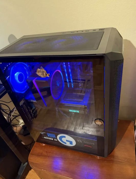 Calculator + leptop de gaming