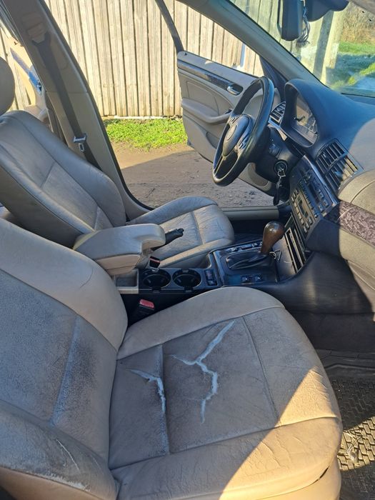 Dezmembrez bmw e46 320d automat facelift