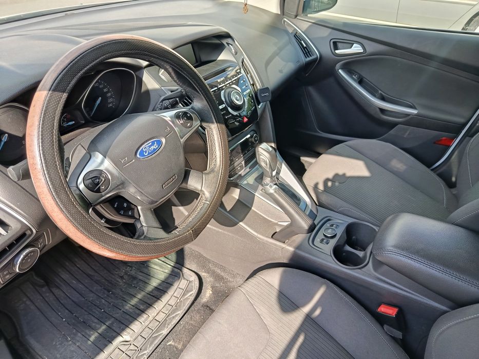 Vând sau Schimb Ford focus 2.0 diesel 2014