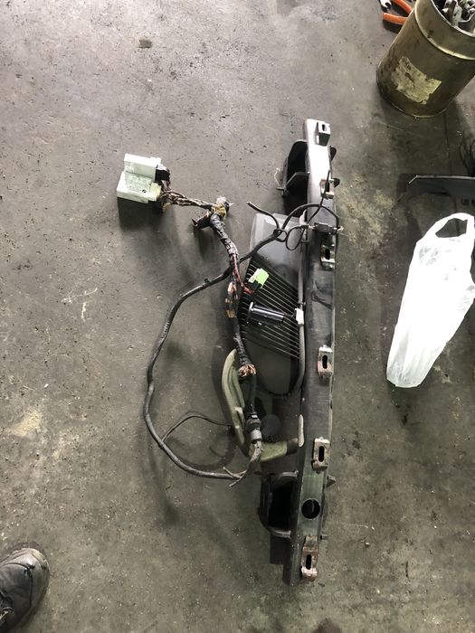 Електрически теглич бмв 7 ф01 ( elektricheski teglich f01 )