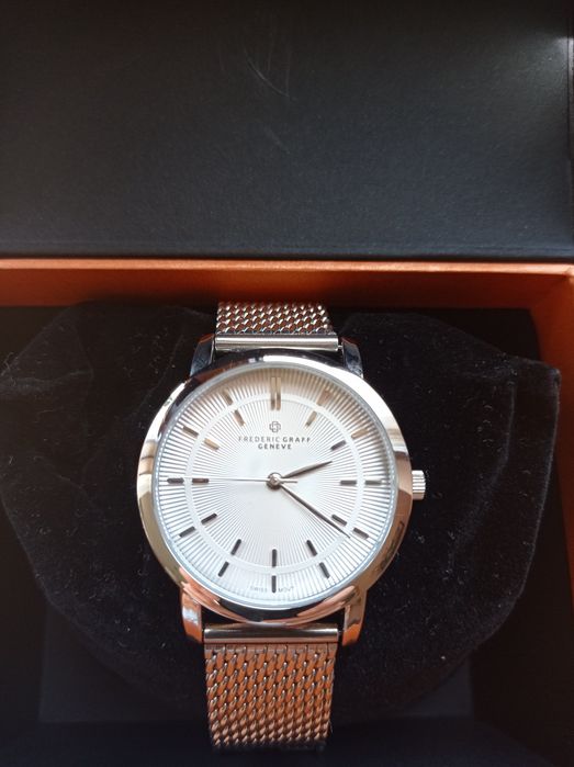 Дамски часовник с швейцарски кварц Ronda, Frederic Graff