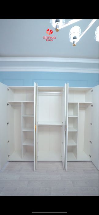 Спальный гарнитур почти новый