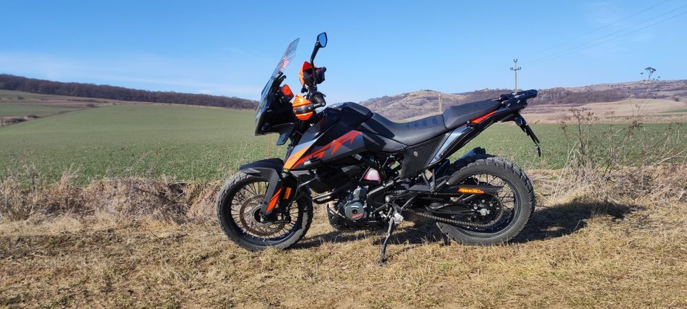 Vând KTM 390 Adventure cu doua seturi de roti
