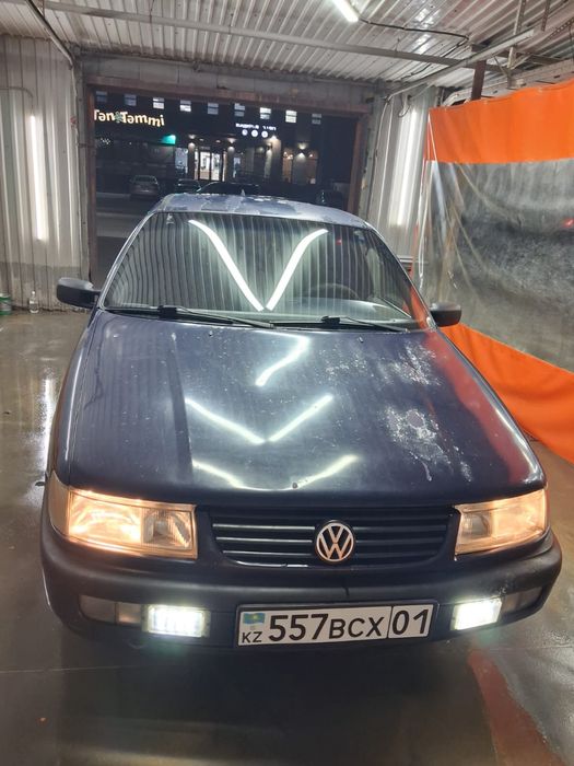 Продам хорошего Немца Passat B 4 1994 г.в 2.0 обьем Автомат на ходу