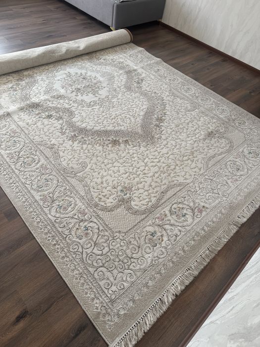 Ковер 2.3*3.3  Срочноооо