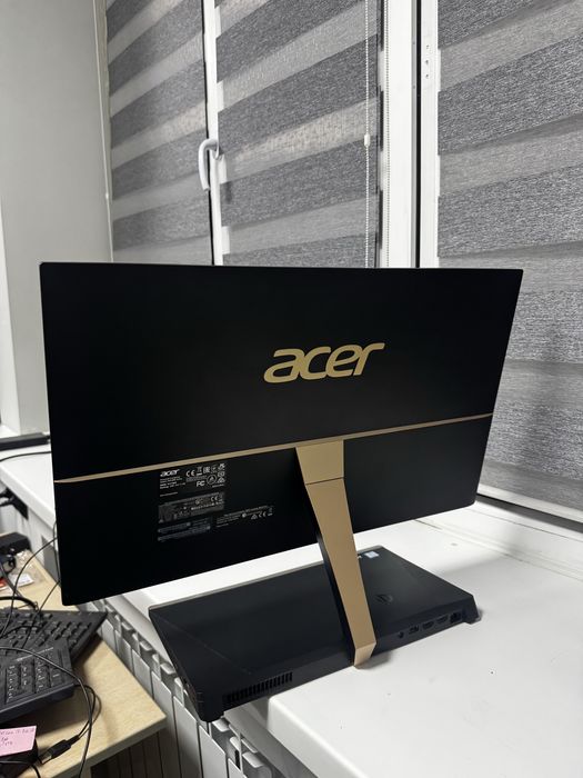 Моноблок Acer aspire s24-880