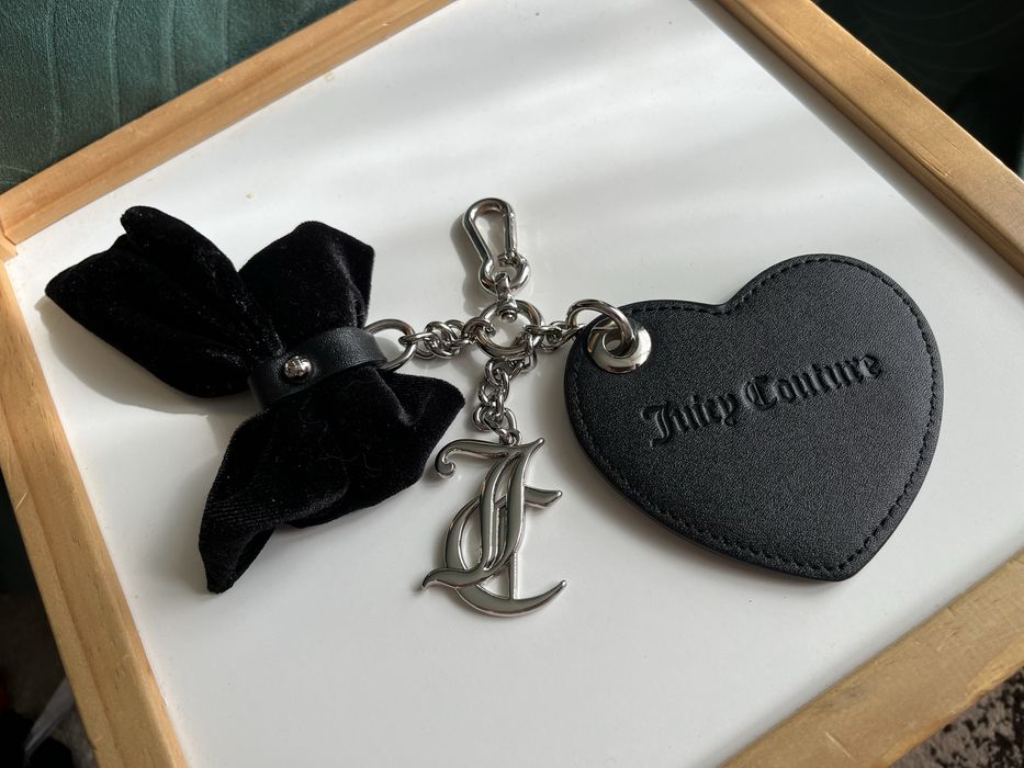 Juicy Couture кросбоди чанта