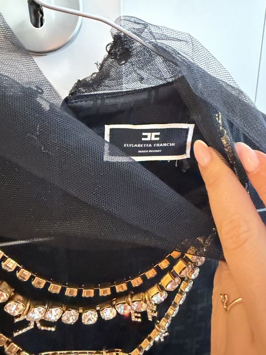 Черна рокля Elisabetta Franchi