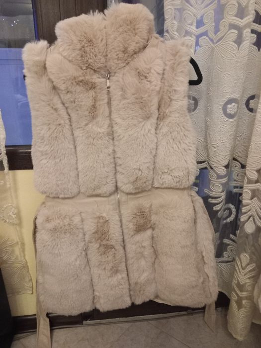 Пухкав зимен елек