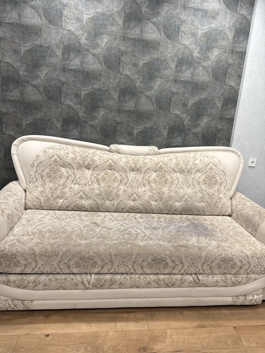 Отдаю даром буу диван
