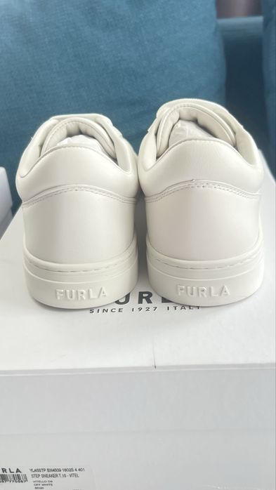 Сникърси FURLA Step Sneakers в 3 модела.100% оригинал с етикети кутии care instructions,противопрахова торбичкс, всичко.Ограничени бройки