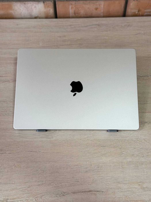 Macbook pro M4 pro (16inch) Silver