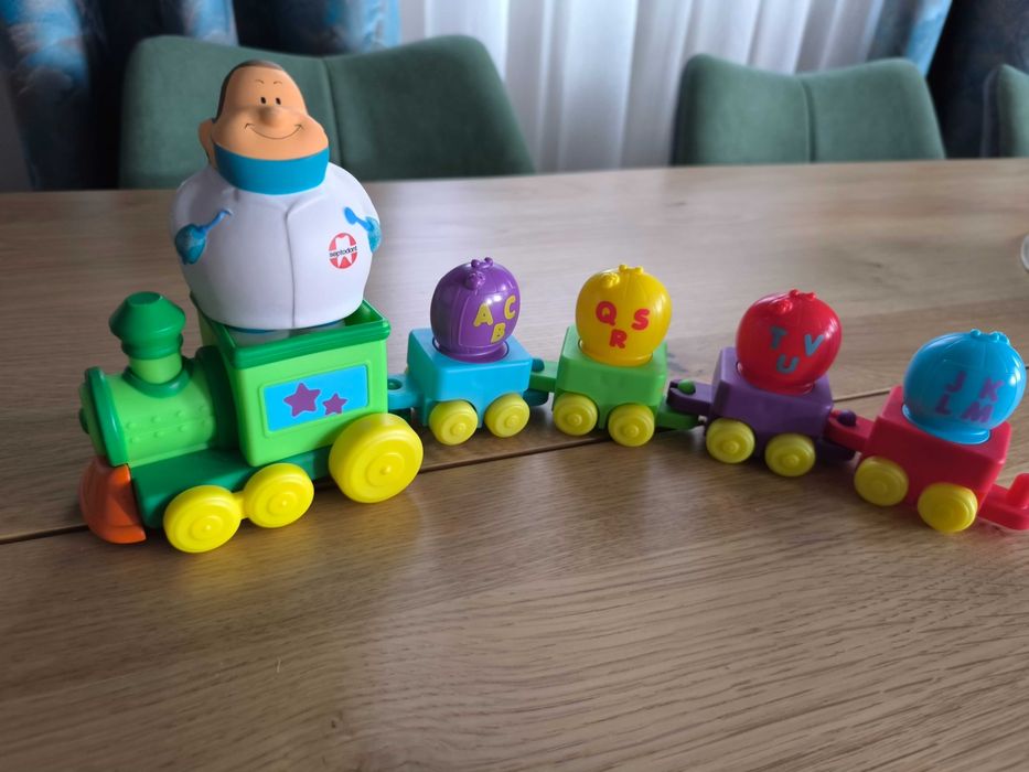 Trenuleț muzical Alfabet (Cocomelon)