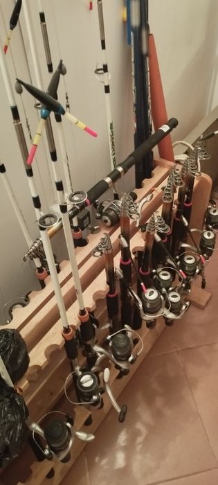 Продавам въдици за сладководен риболов