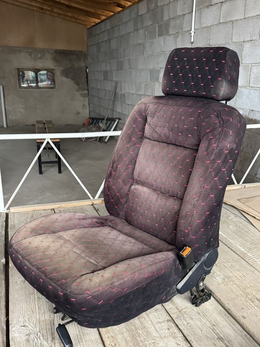 Сидение ауди с4