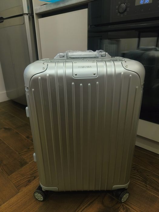 Чемодан - RIMOVA