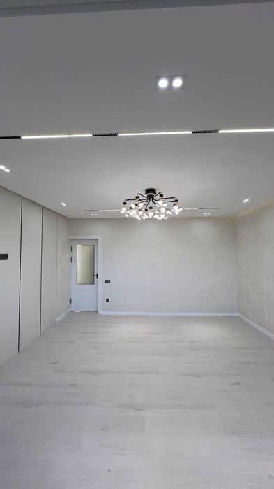 Пpoдаю 2х ком отдельный Bxoд 65м2 метро Миллий Бог Ош Маpkaz