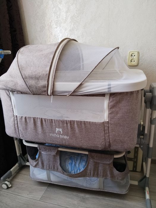 Продам электро кроватку для новорожденных