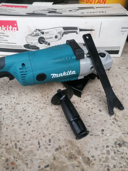 Polizor unghiular Makita GA9020, o unealtă profesională robustă, nou