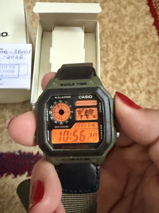 Часы Casio AE-1200WH оригинал, продаются