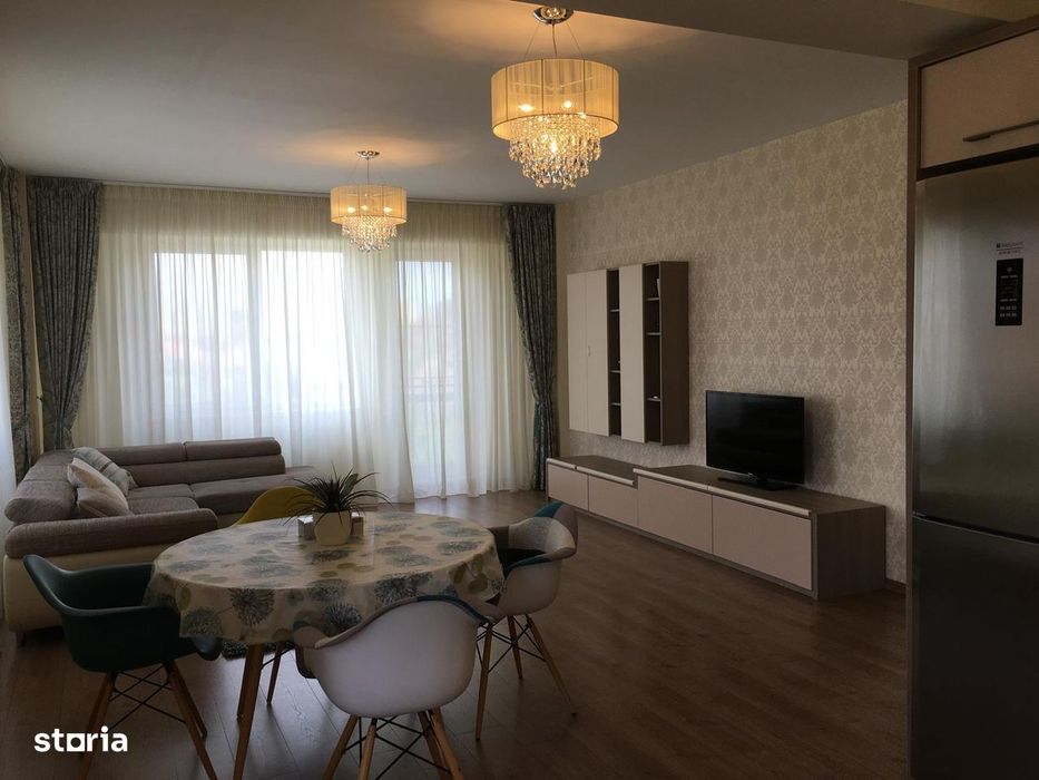 Apartament 3 camere cu balcon, garaj în Sibiu — fotografia 3