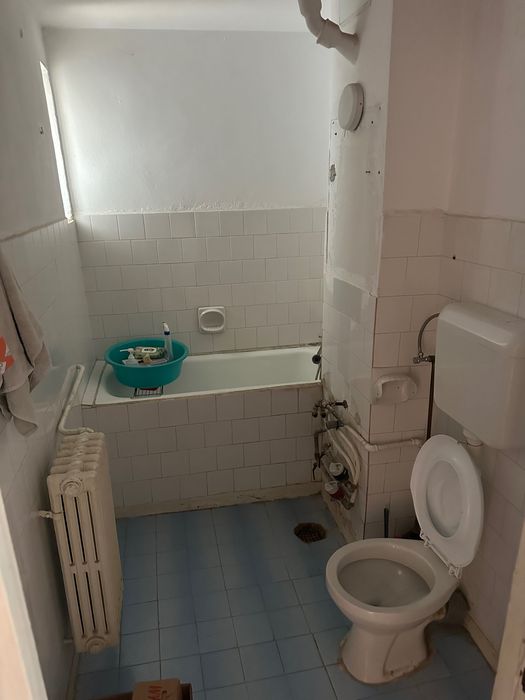 Vând apartament 2 camere Confecții