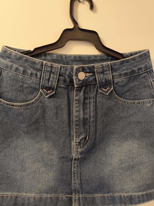 PRET REDUS  -  Fustă din denim damă, XS, nouă fără etichetă, albastru- PRET REDUS