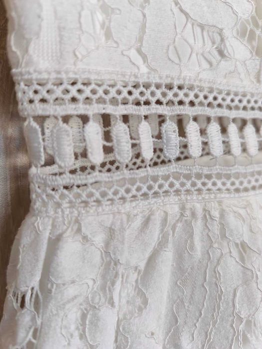 Дантелена рокля Apart размер 34