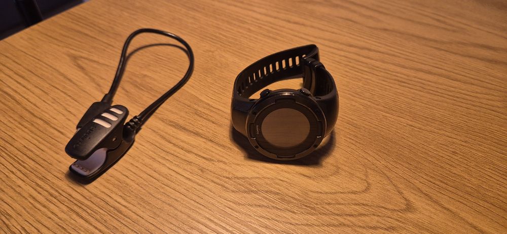 Часовник Suunto5 Peak