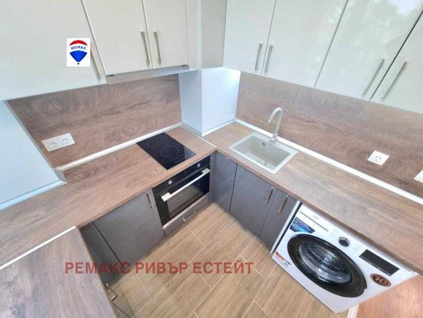 Дава се под наем Едностаен апартамент в Русе, Широк център - 55 кв.м за 306 € - Снимка #3