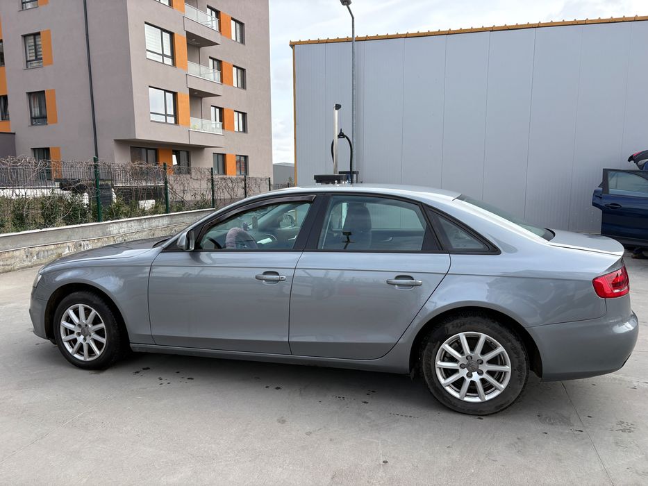 Audi A4 2.0TDI 143кс