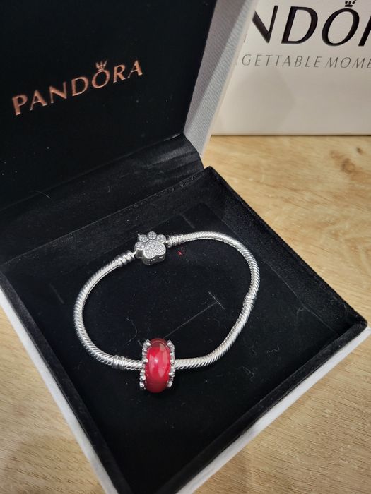 Браслет Pandora + шарм